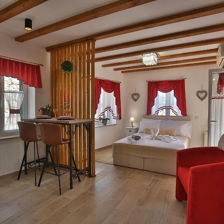 Apartments Angela With Old Town View 스플리트 외부 사진