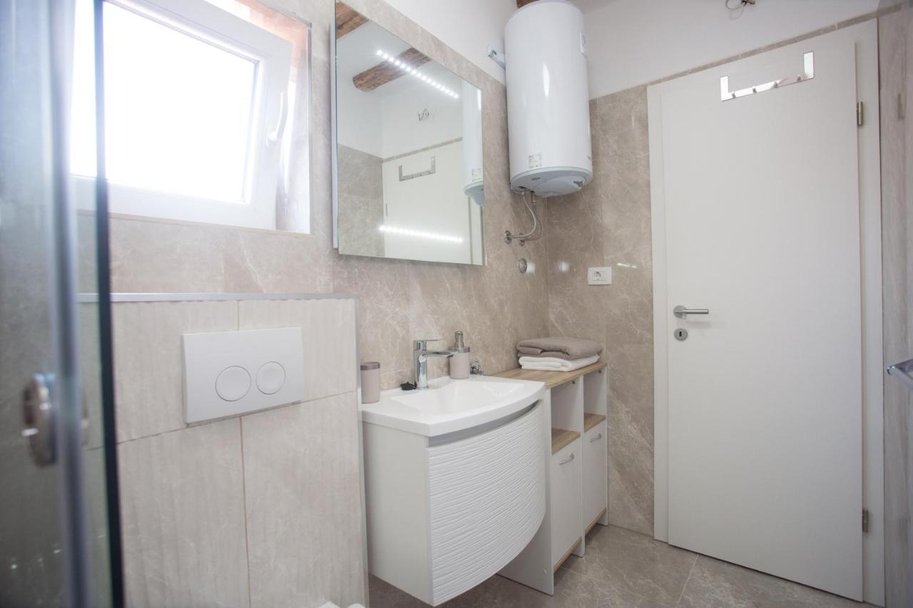 Apartments Angela With Old Town View 스플리트 외부 사진