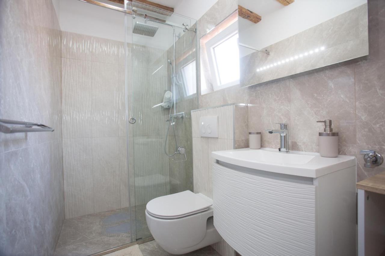 Apartments Angela With Old Town View 스플리트 외부 사진