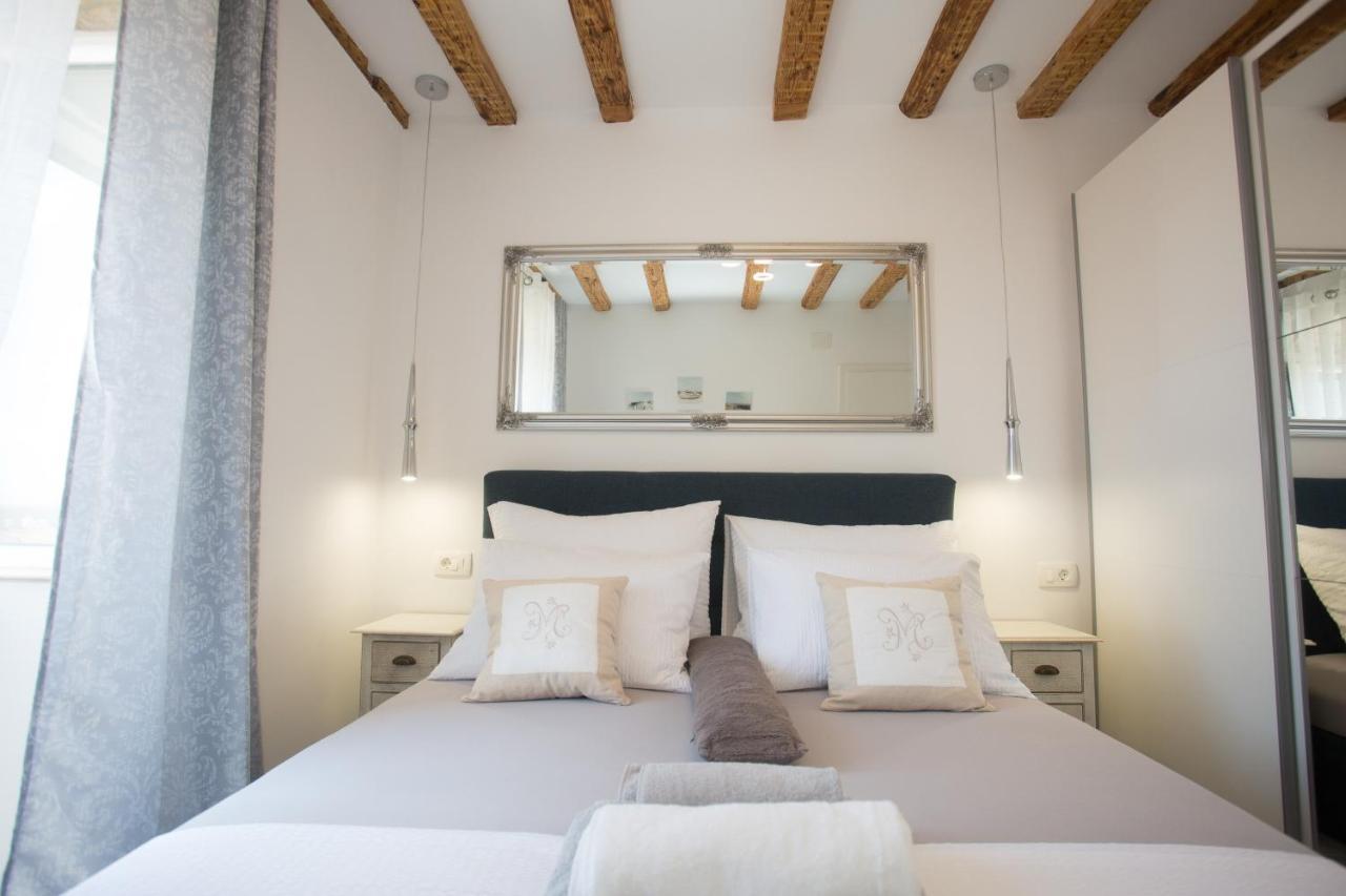 Apartments Angela With Old Town View 스플리트 외부 사진